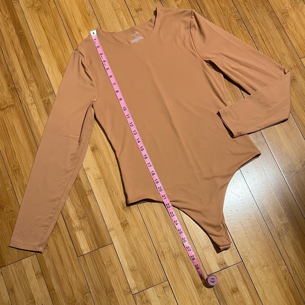 Nuuds Seamless Longsleeve Crewneck Bodysuit Size M - Picture 13 of 16